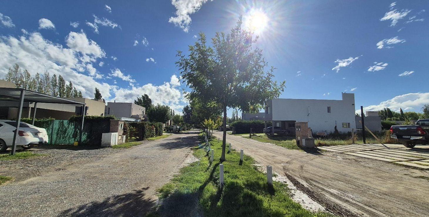 Foto de Venta Terreno en Barrio Privado Jockey, General Roca , Río Negro, imagen 1