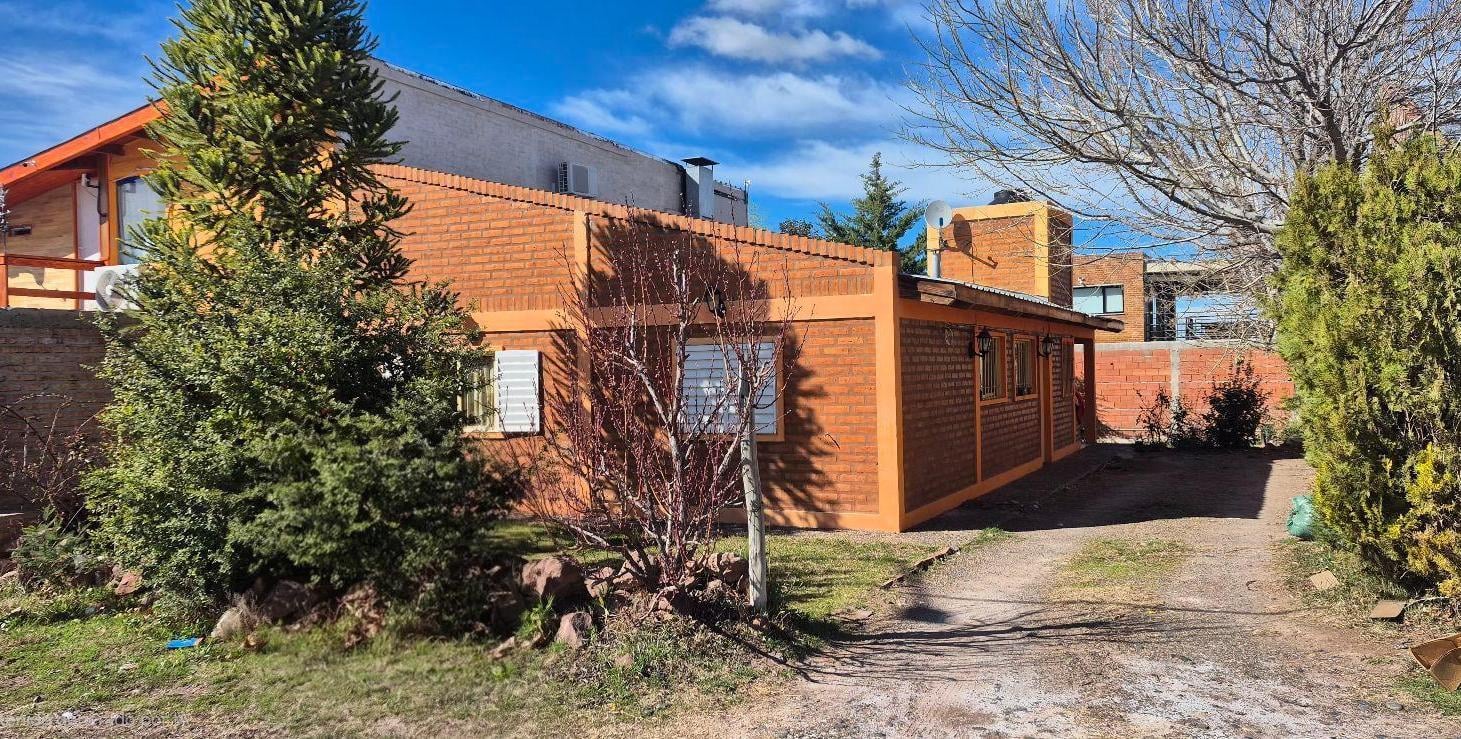 Venta Casa , Barrio Piedras Coloradas, Villa El Chocón, Neuquén, Patagonia