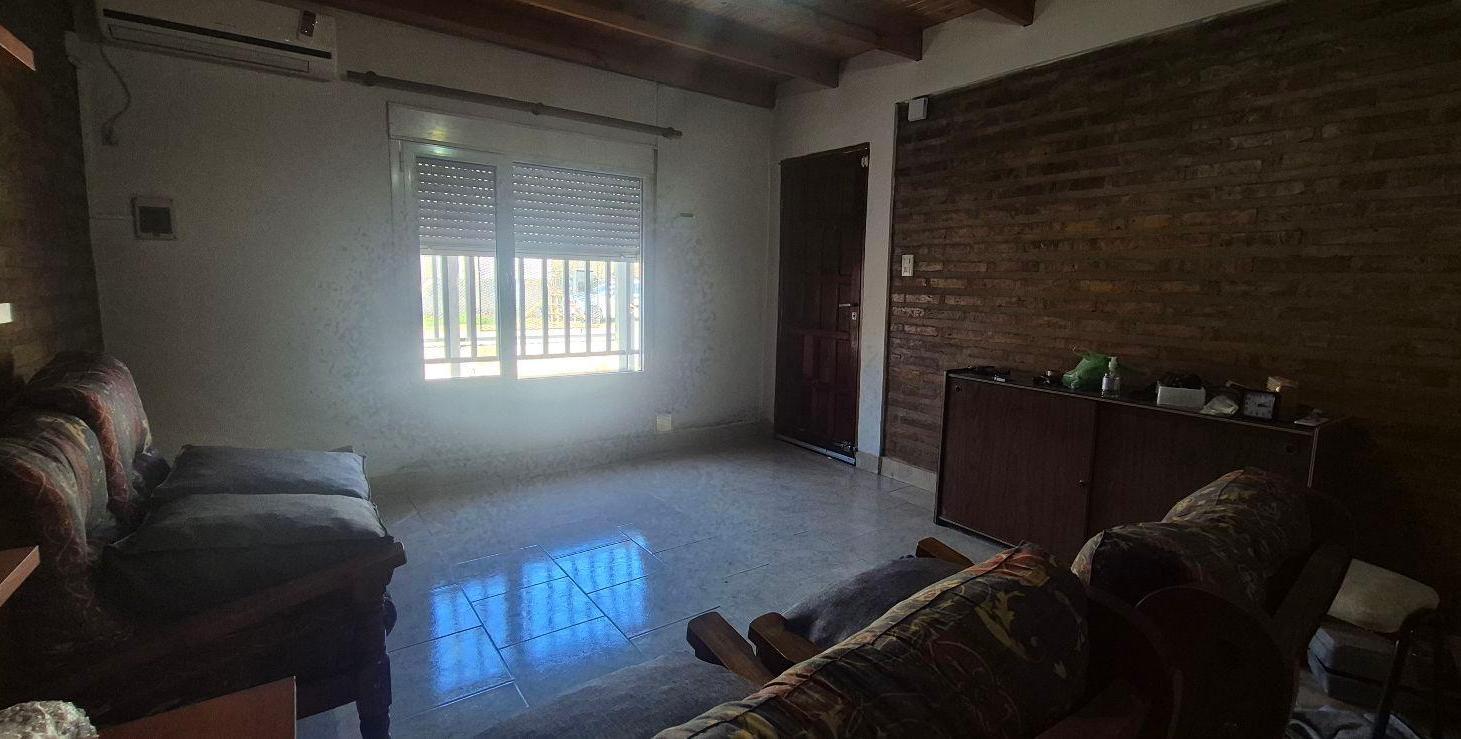 Foto de Casa en Venta , Barrio Círculo Policial , General Roca, imagen 4