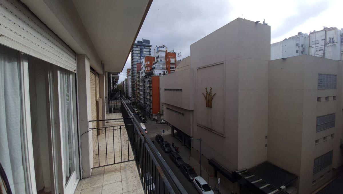 Foto de MONOAMBIENTE AL FRENTE CON BALCÓN SALIENTE, imagen 5