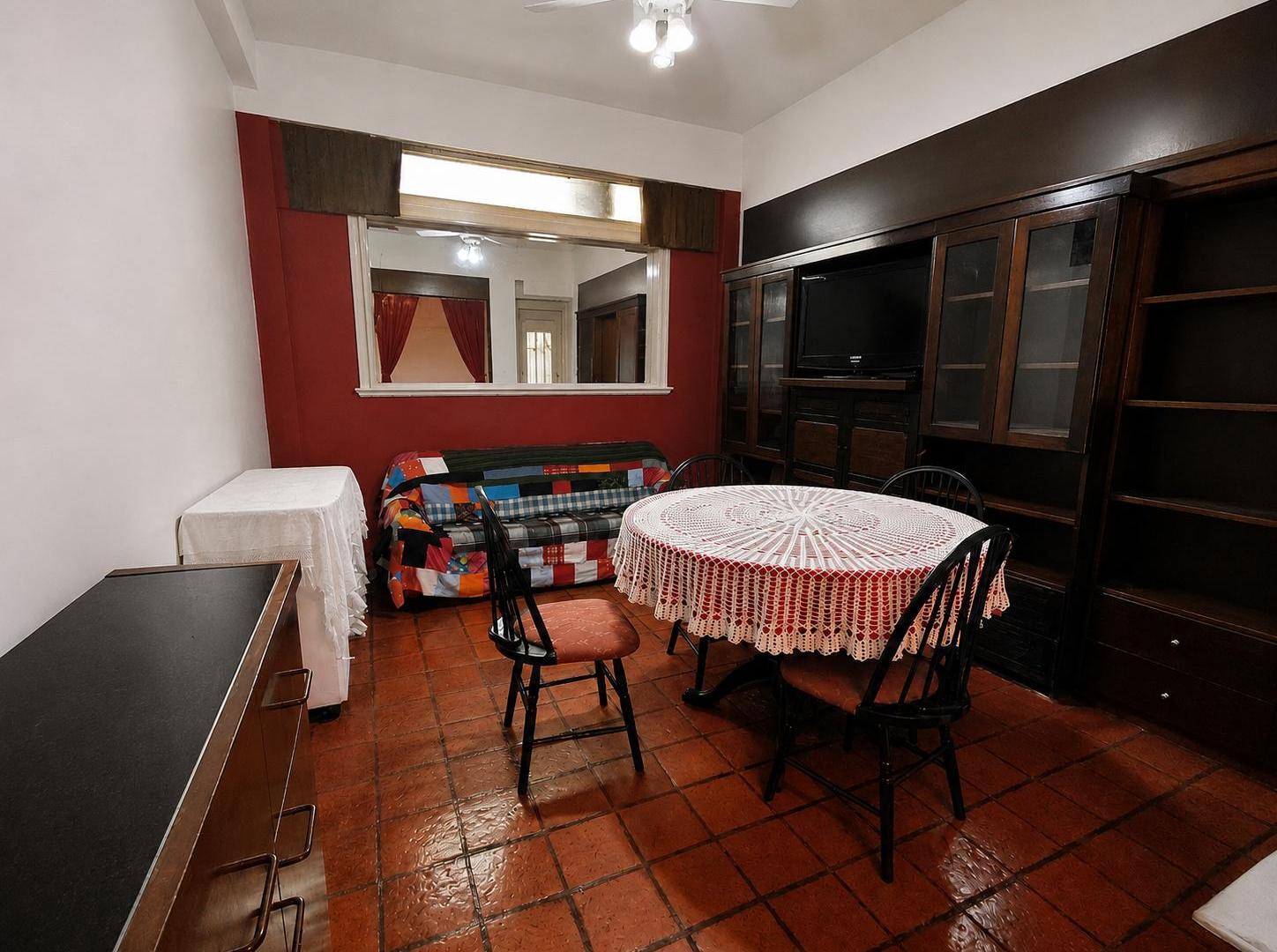 Foto de Venta PH 4 Ambientes en Flores con Quincho, imagen 2