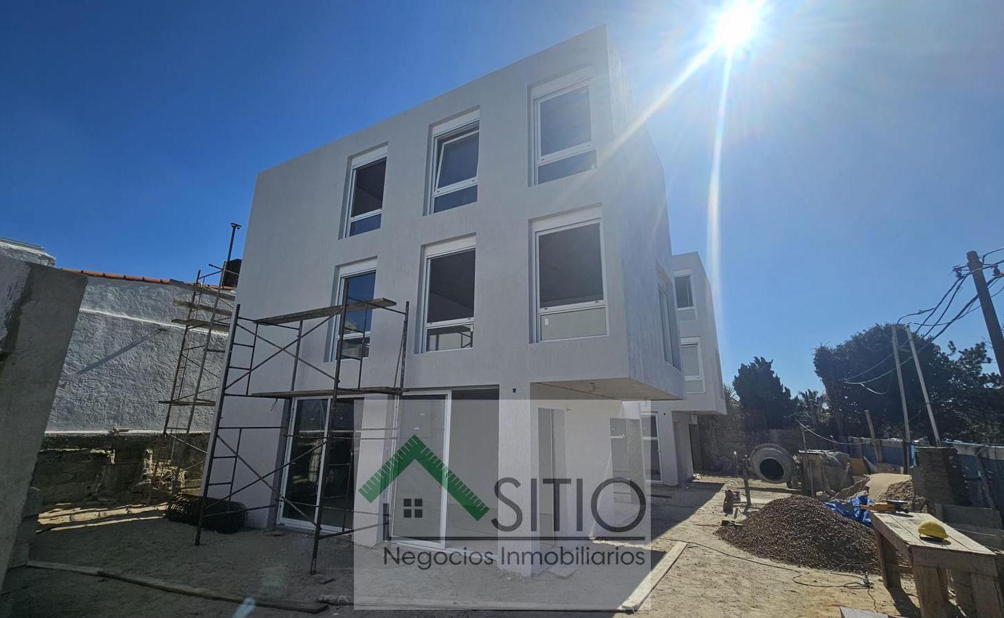 Foto de Vendo Casa a estrenar de 4 dormitorios en Barra de Carrasco, imagen 2