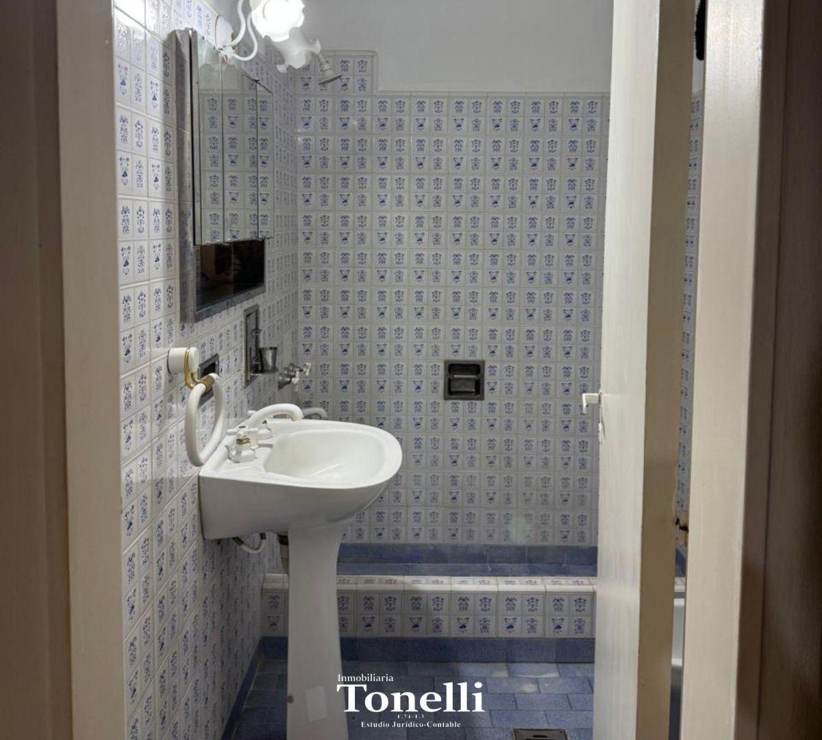 Foto de Chalet en venta sobre la Avenida Sarmiento, imagen 4