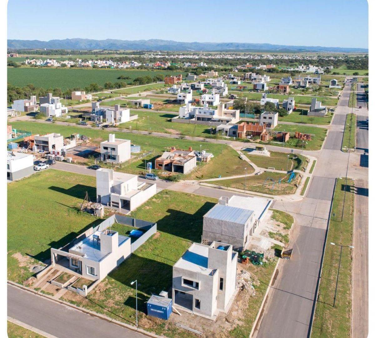Foto de VENTA DOCTA CENTRAL 2 LOTES CONTIGUOS APTO DUPLEX, imagen 3