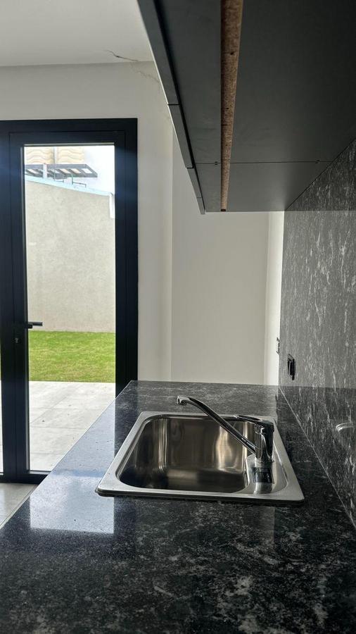 Foto de DUPLEX PLANTA BAJA A ESTRENAR 2 DORMITORIOS- TODOS LOS SERVICIOS, imagen 3