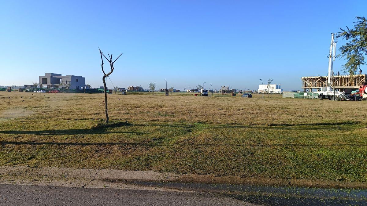 Foto de Terreno de 681 m² en VENTA en Amarras/ OPORTUNIDAD, imagen 2