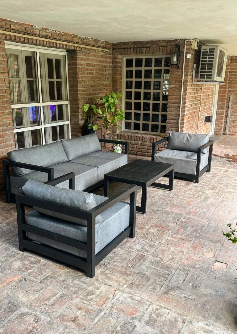 Foto de Casa quinta de ensueño con pileta y parque arbolado en Country Club San, imagen 5