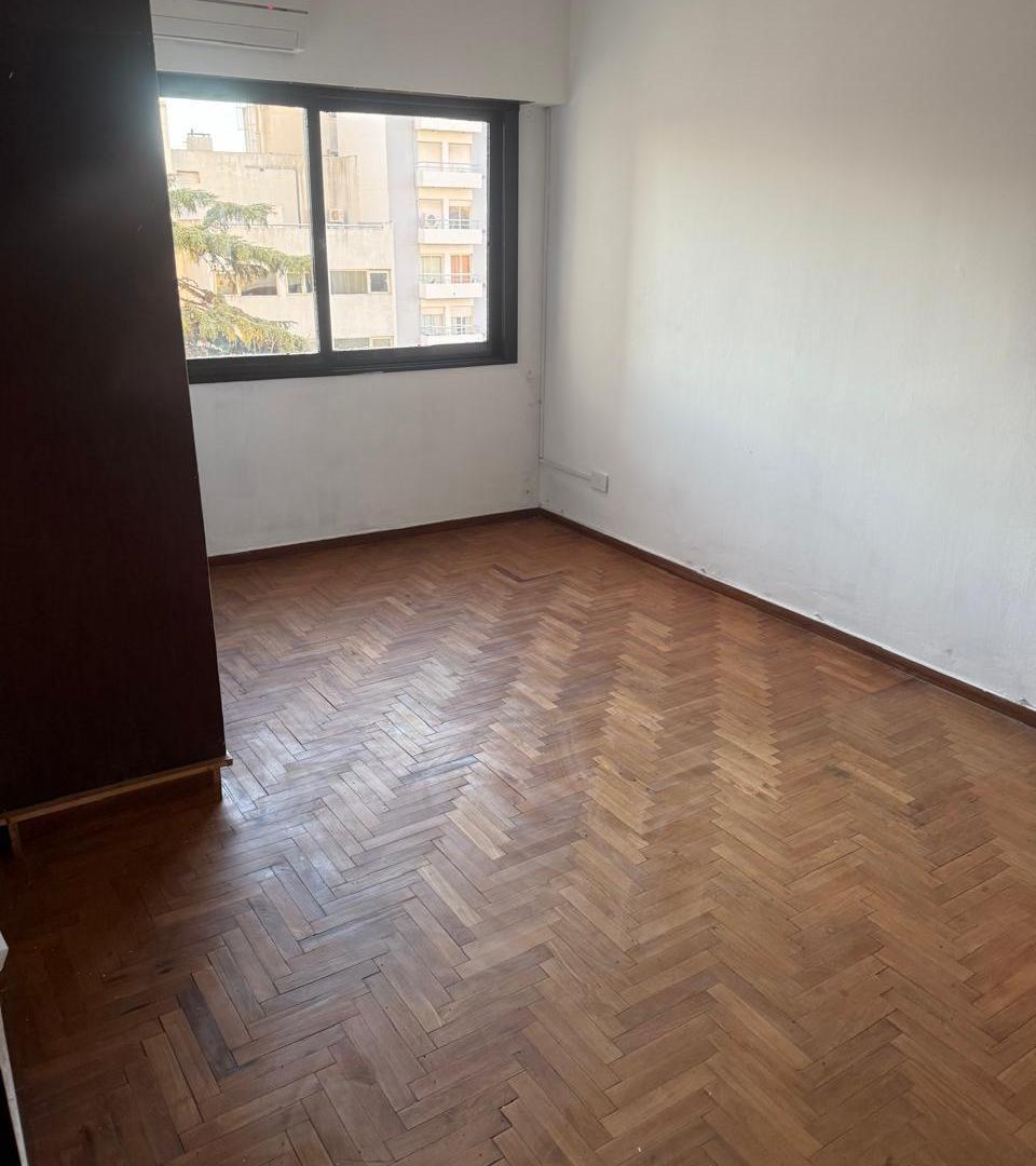 Foto de MONOAMBIENTE CALLE 5 E/ 43 Y 44, imagen 3