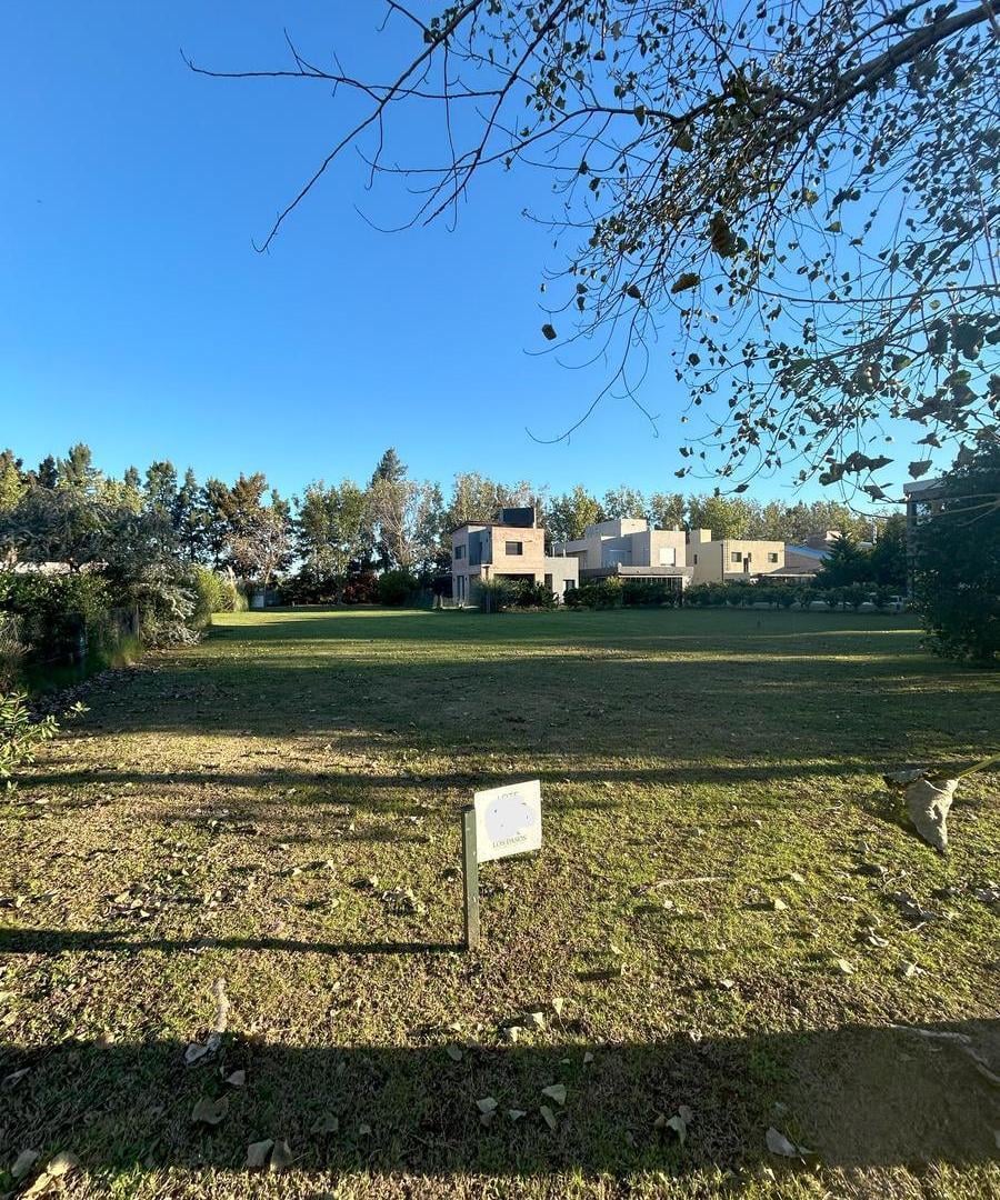 Foto de Venta Terreno Barrio Los Pasos 1 Fisherton, imagen 2