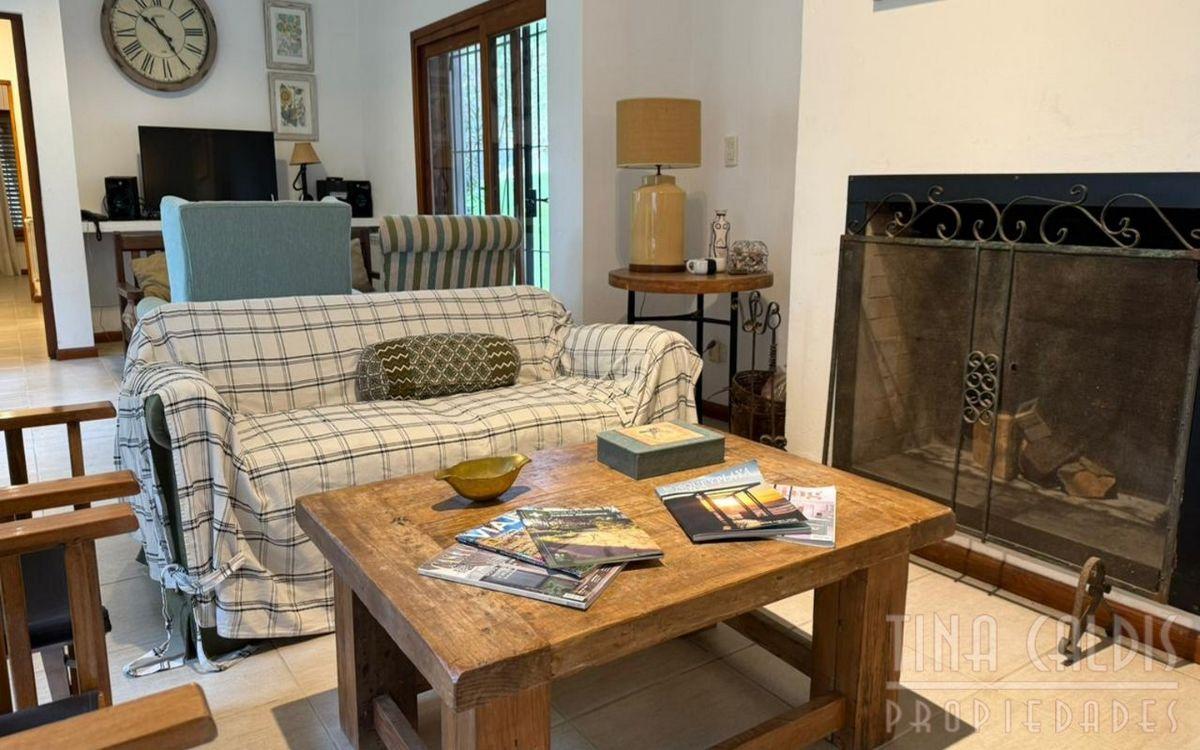 Foto de CASA EN VENTA EN CARILÓ – NATURALEZA, TRANQUILIDAD Y UNA EXCELENTE, imagen 4