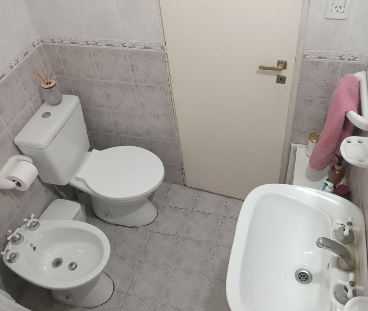 Foto de Departamento 1 Dormitorio al Frente + Cochera - Alvarado 171 - Luminoso, imagen 5