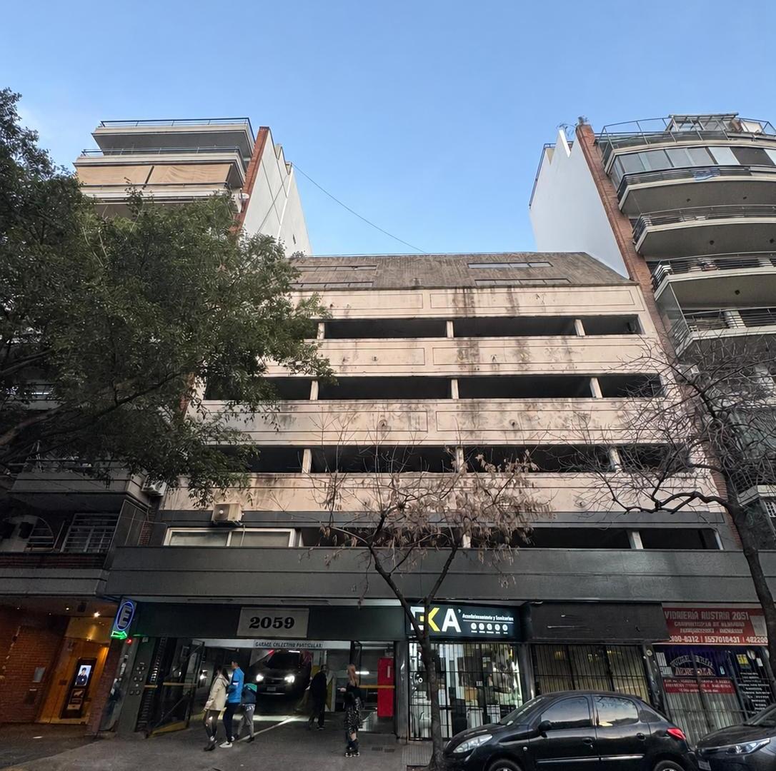 Foto de COCHERA DOBLE EN VENTA – AUSTRIA 2059 – RECOLETA, imagen 2