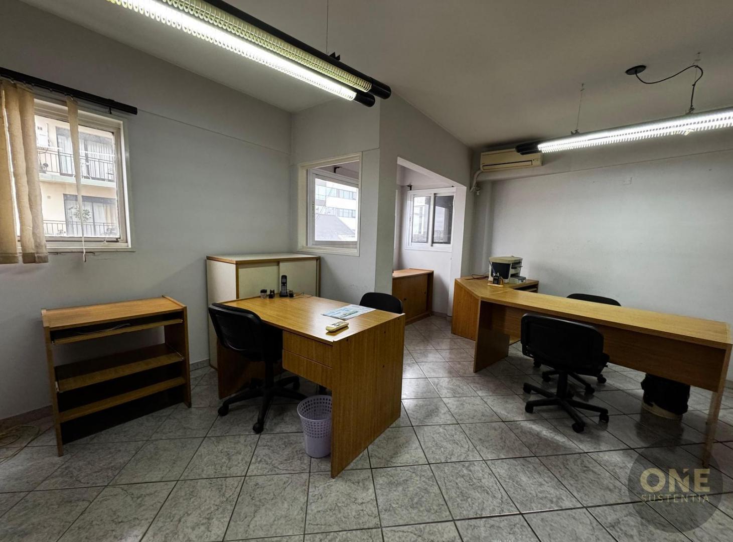 Foto de VENTA OFICINA EN AVELLANEDA CENTRO, imagen 2