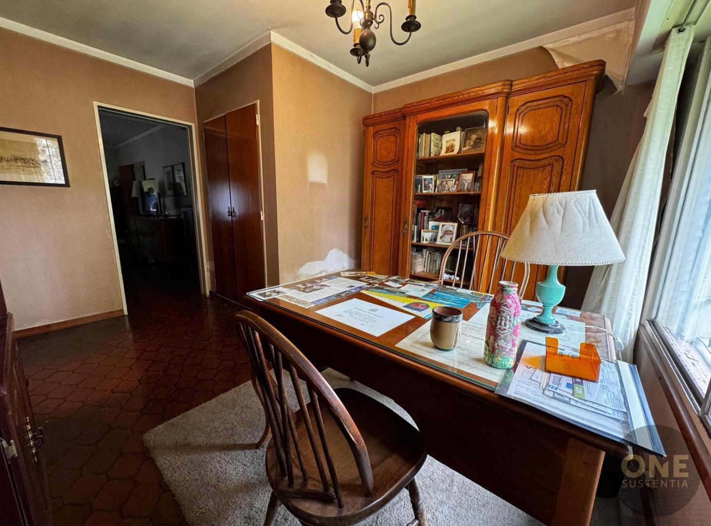 Foto de VENTA CASA 5 AMBIENTES CON PARQUE EN LOMAS DE ZAMORA, imagen 3