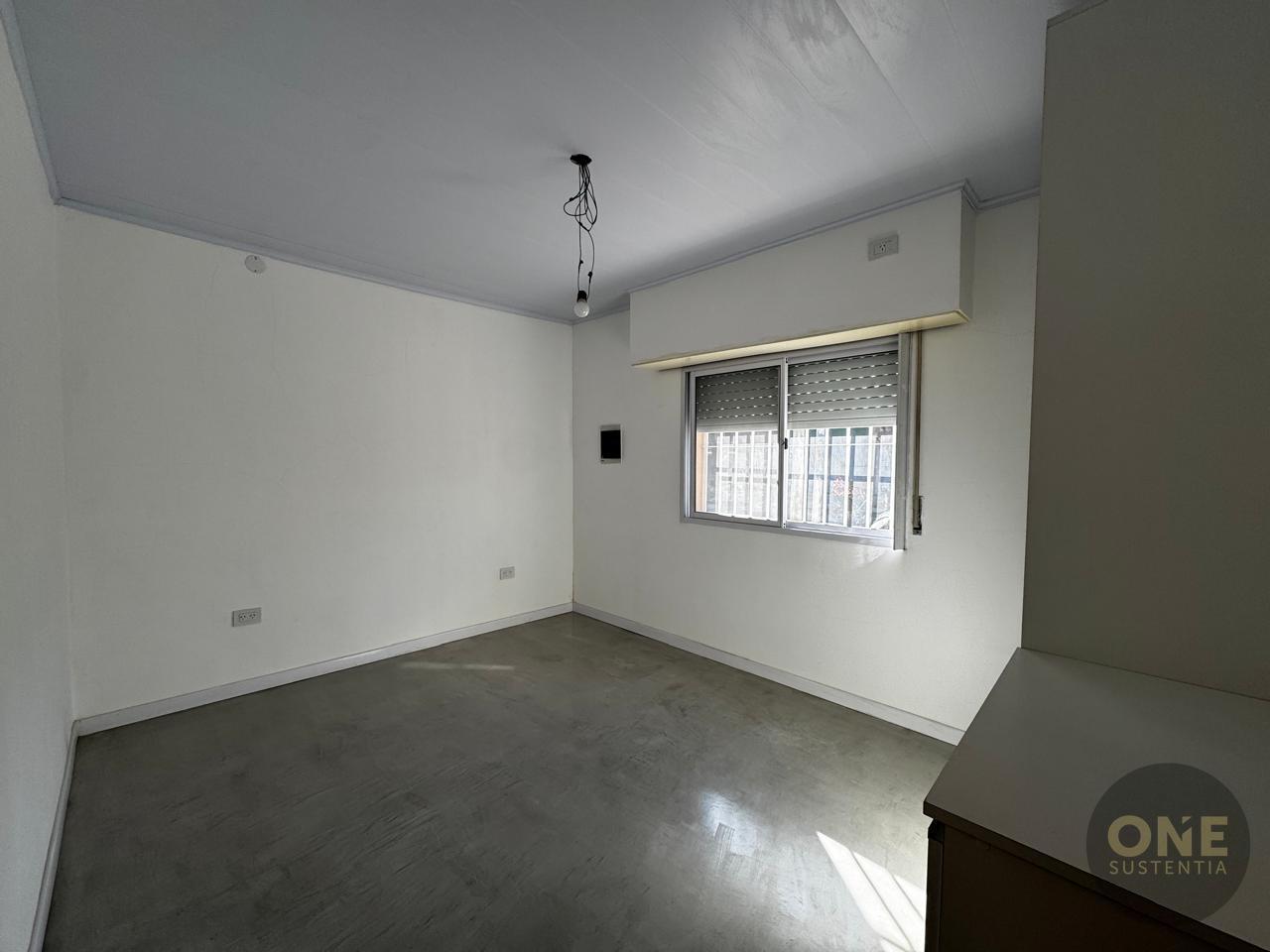 Foto de VENTA PH 2 AMBIENTES EN LANUS OESTE, imagen 2