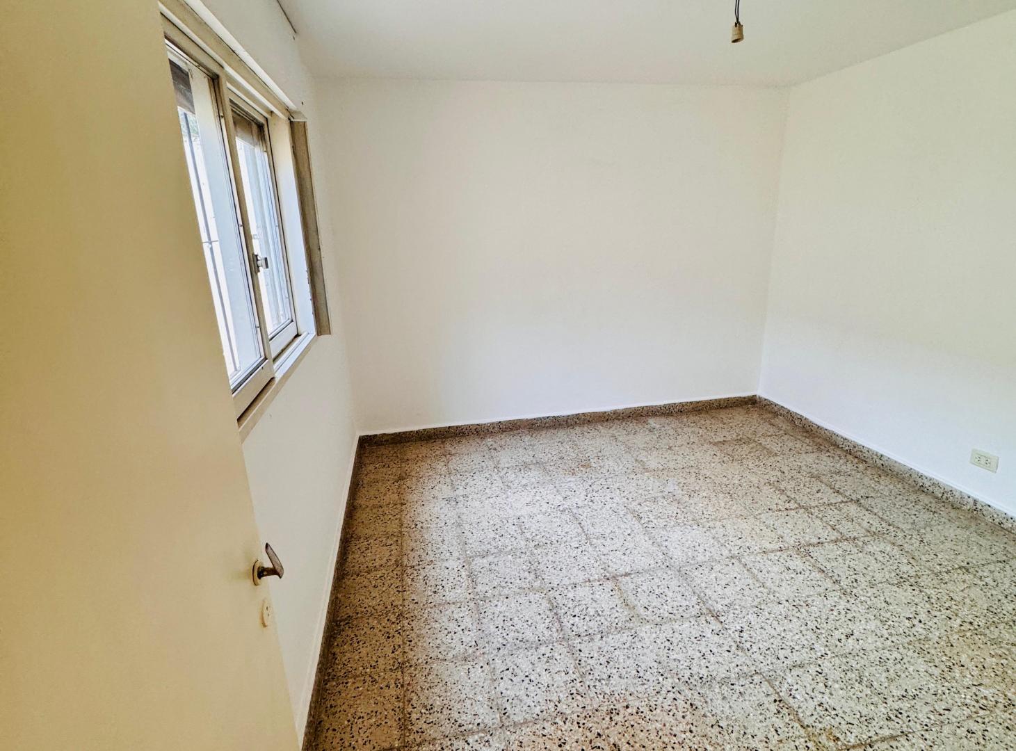 Foto de Vendo casa con Excelente Ubicación!!’, imagen 2