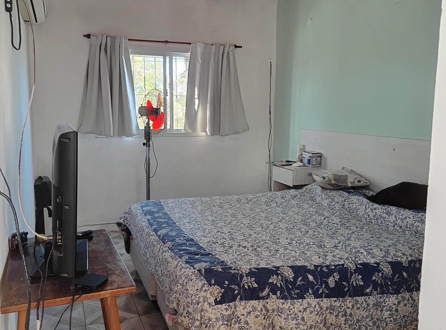 Foto de Oportunidad vivienda grande,con patio y local en zona comercial., imagen 5