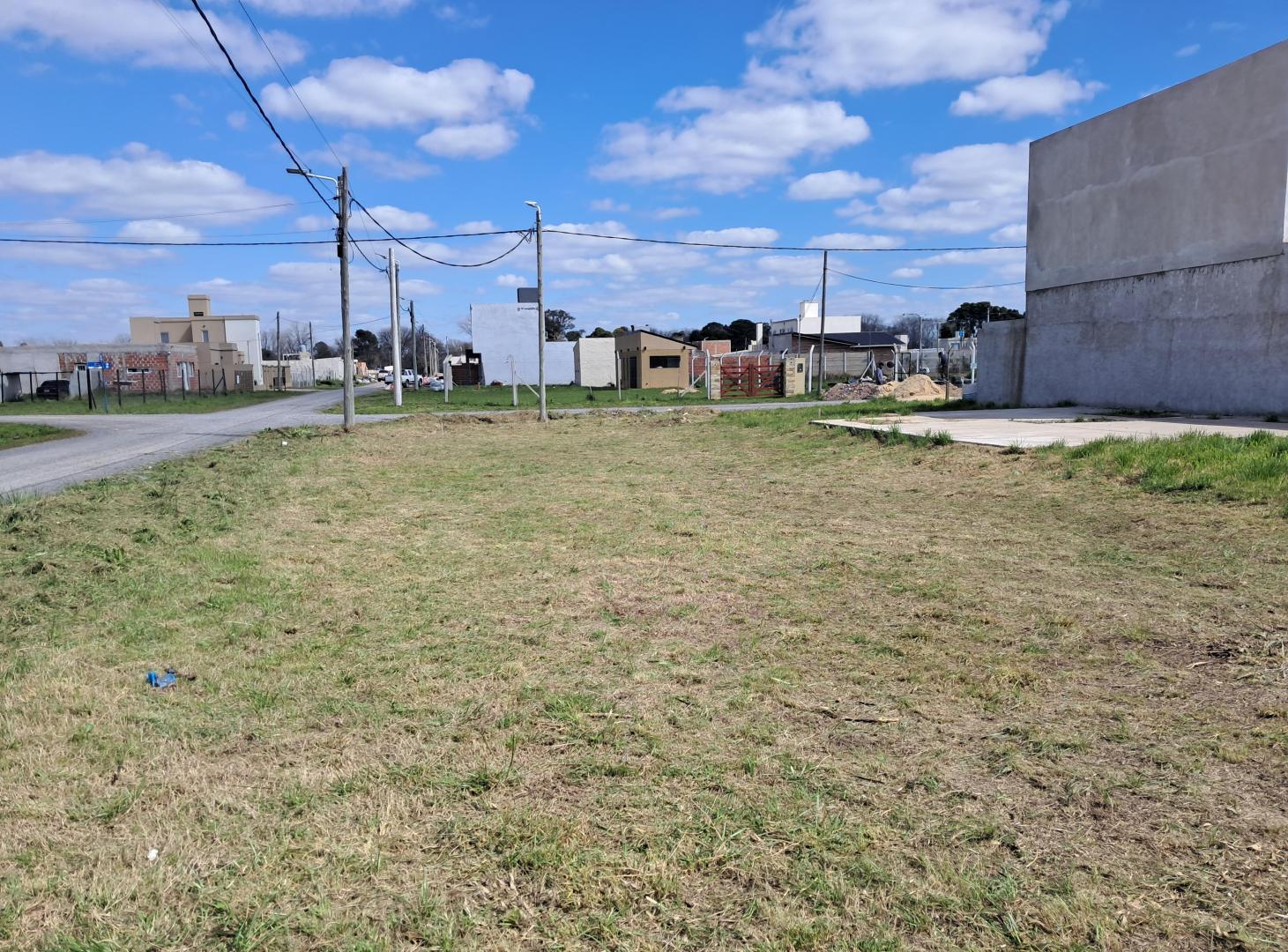 Foto de ​Excelente terreno en esquina en la zona de Petion Chico, partido de, imagen 3
