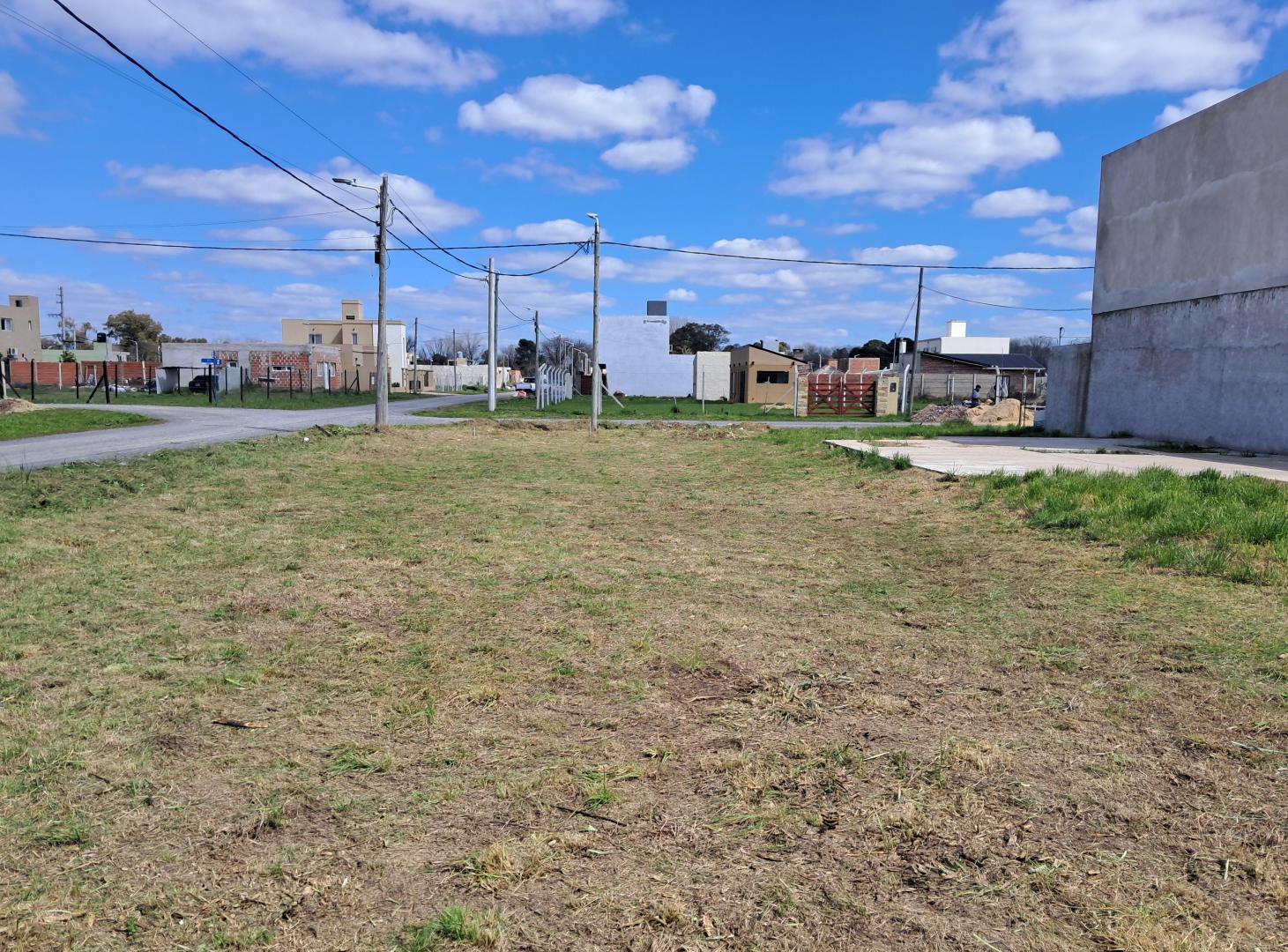 Foto de ​Excelente terreno en esquina en la zona de Petion Chico, partido de, imagen 4