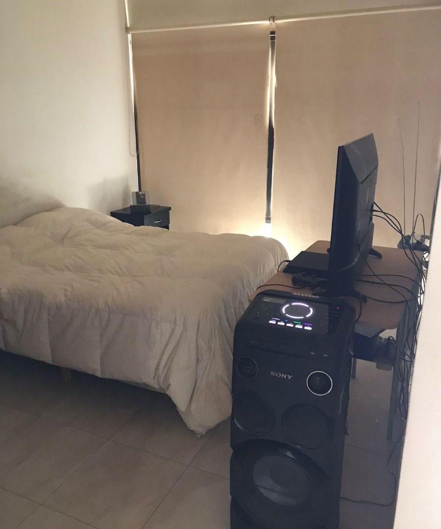 Foto de Venta Departamento 1 dormitorio en Sexta Sección con ascensor y cochera, imagen 3