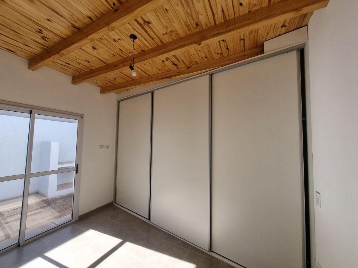 Foto de VENTA CASA A ESTRENAR NATANIA 58 DRUMMOND LUJAN DE CUYO 1 DORM, imagen 1