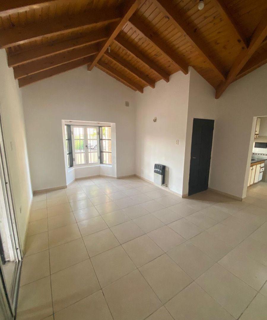 Foto de VENTA CASA ZONA CHANGOMAS DE LAS HERAS, 2 HABITACIONES CON PILETA APTA, imagen 3