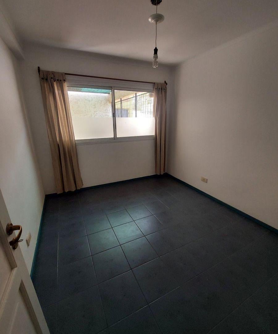 Foto de Departamento de 72 m² con 3 dormitorios en venta en Mendoza, imagen 1