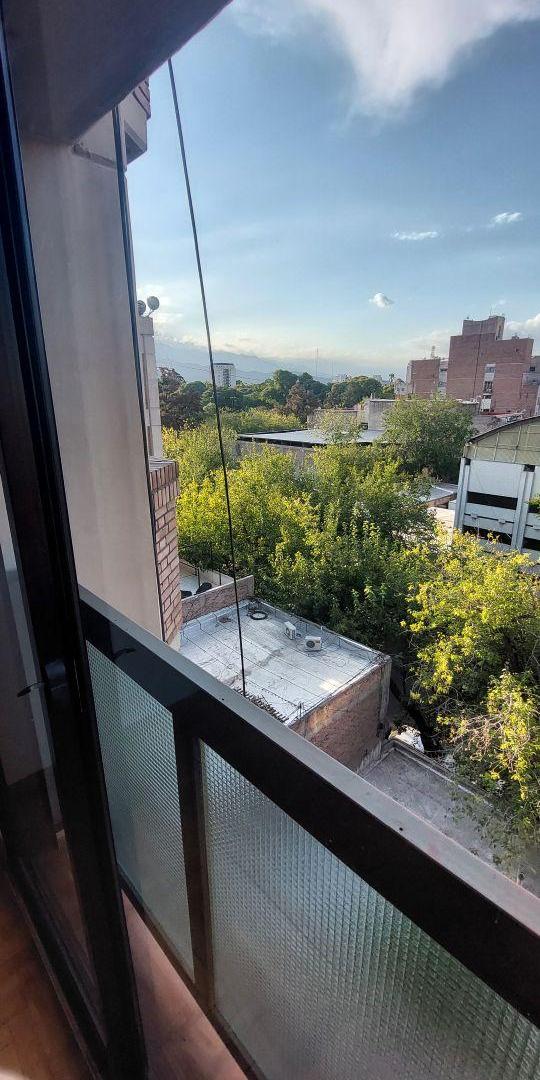 Foto de Avenida España a una cuadra de la Peatonal, imagen 5