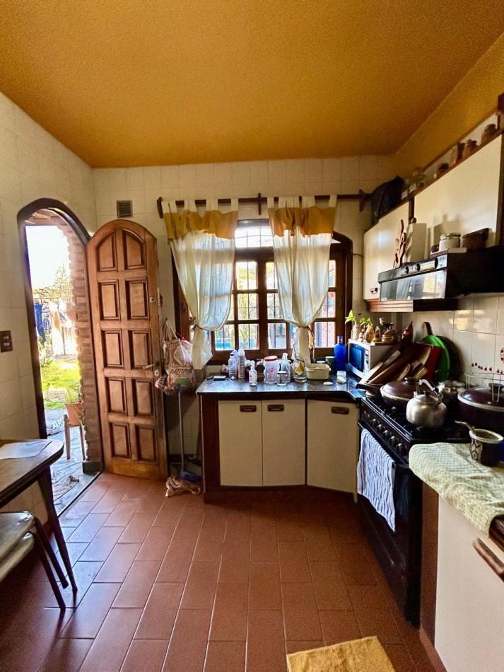 Foto de Venta Casa 5amb - Ciudad Evita, imagen 3