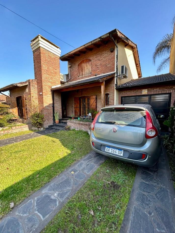 Foto de Venta Casa 5amb - Ciudad Evita, imagen 2