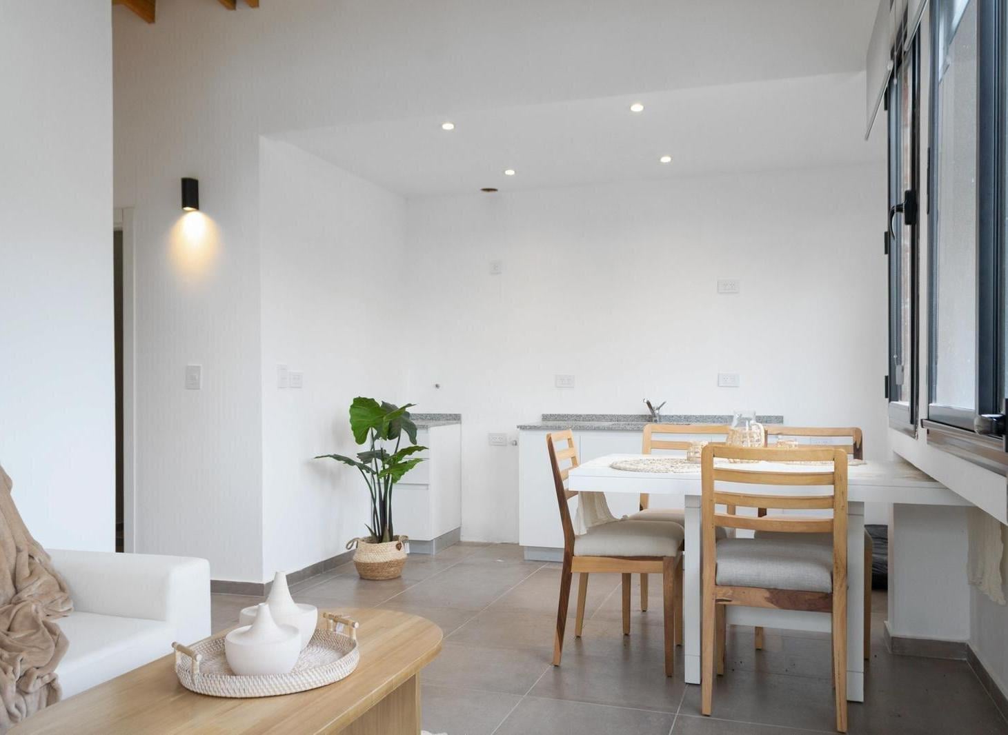 Foto de Casa a estrenar en venta en Barrio Raíces 1, San Vicente, con parque, imagen 2