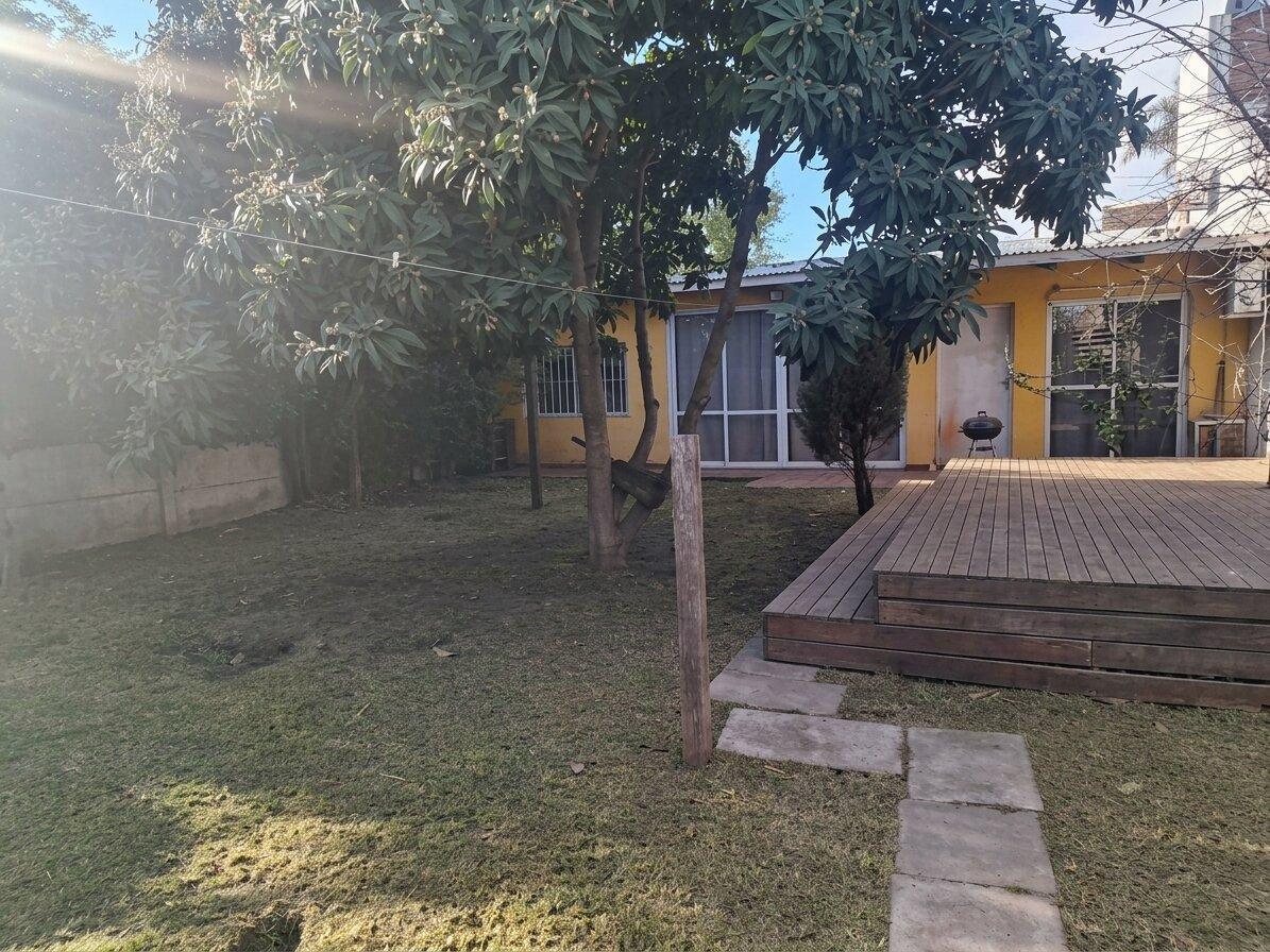 Foto de Casa con terreno de 10 x 43 en Monte Grande, imagen 2