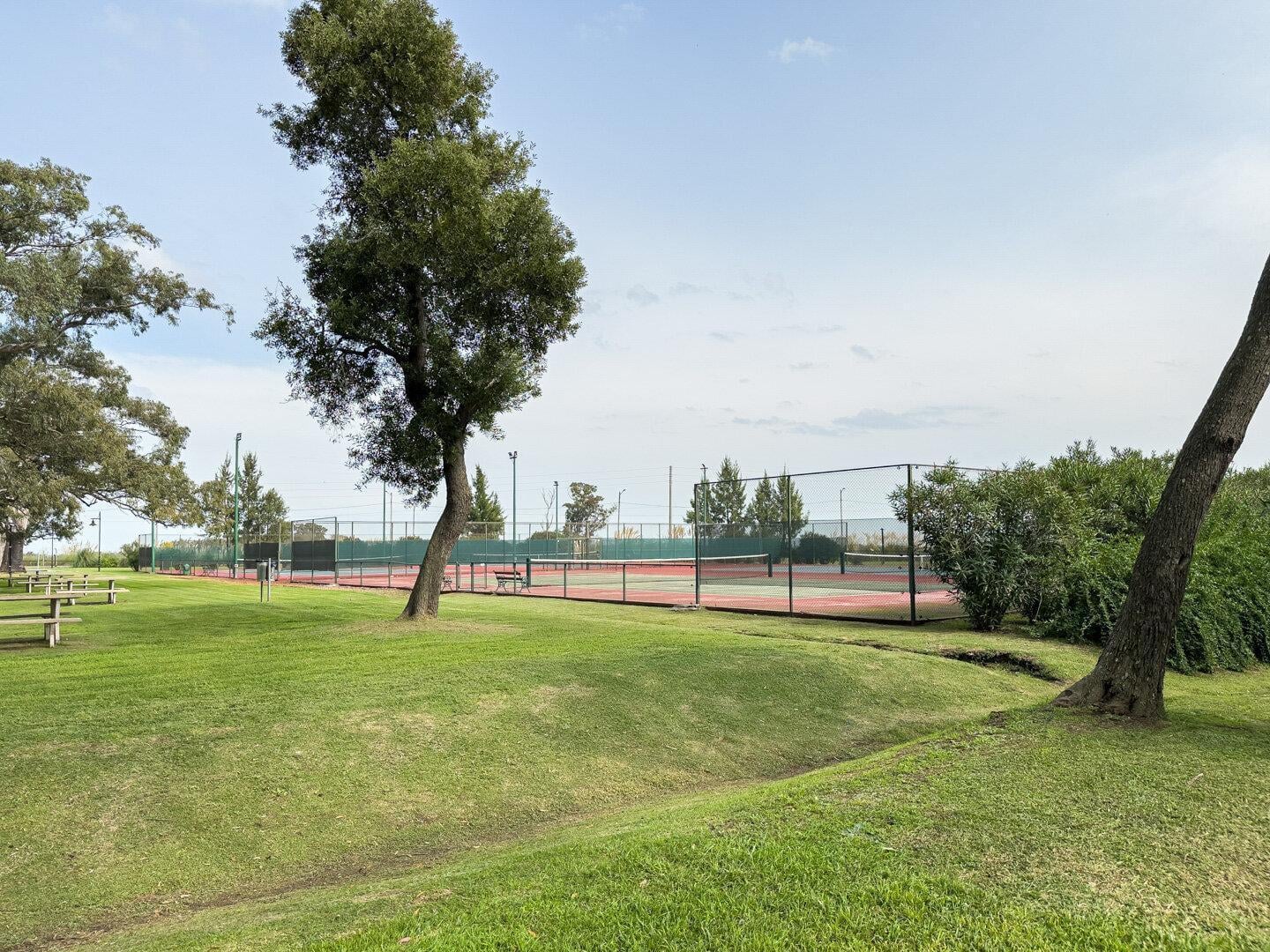 Foto de Lote de 800 m² en barrio privado San Lucas, San Vicente – perimetral, imagen 3
