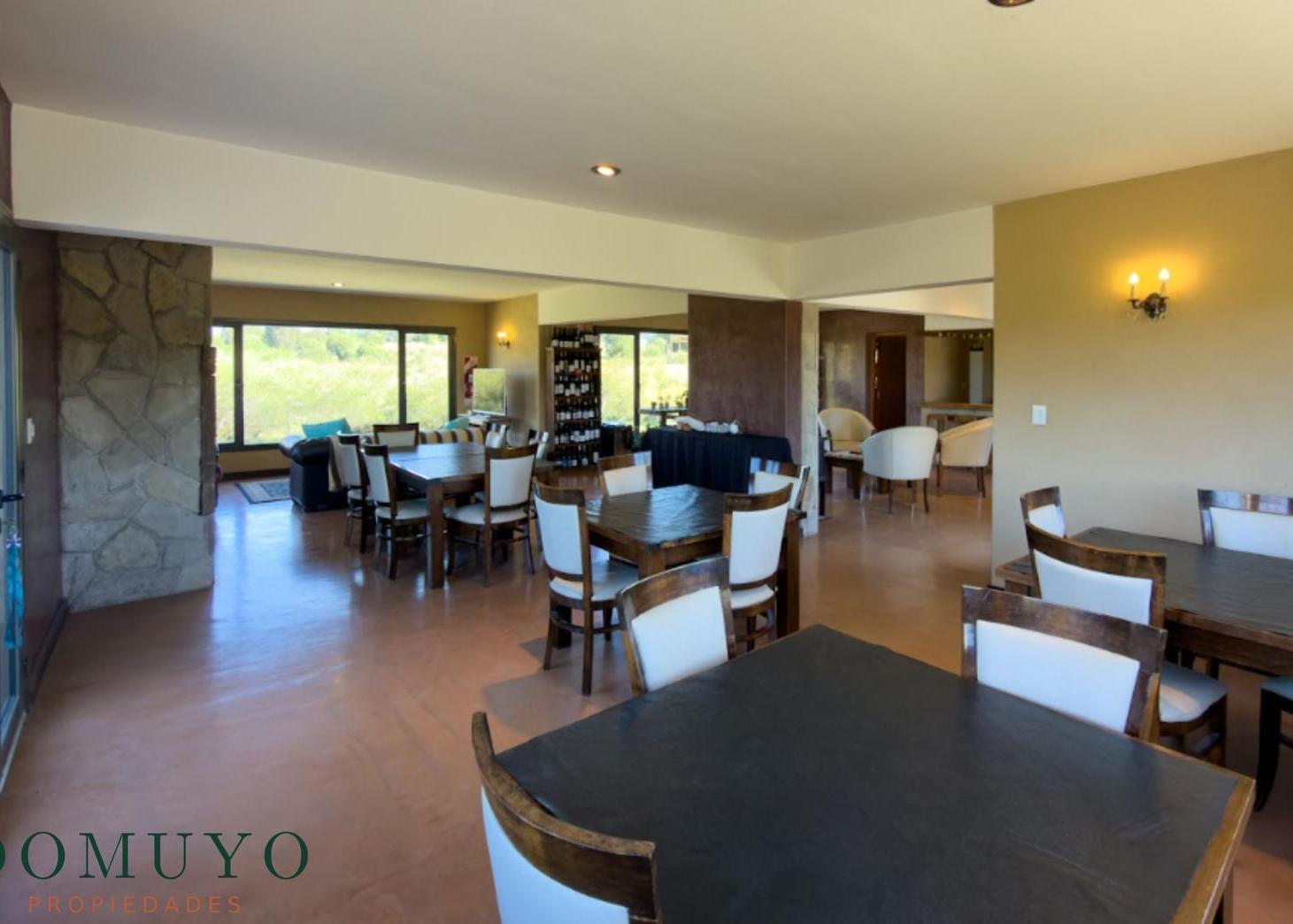Foto de VENTA Casa 500M2 sobre Terreno 3000 m2 con vistas al LAGO LOLOG, San, imagen 2