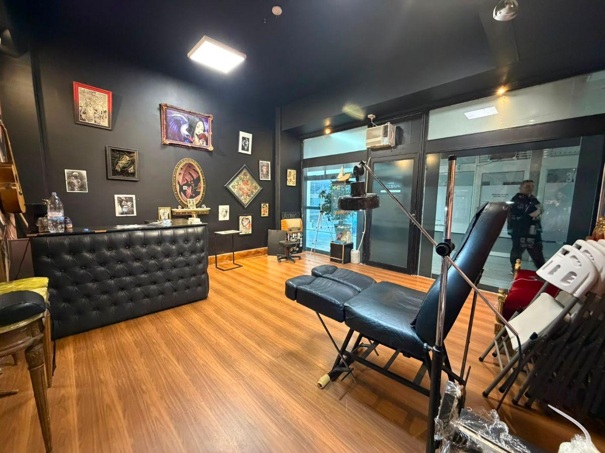 Foto de Oficina- Local En Venta | Galería Jardín Pleno Centro De Neuquén, imagen 4