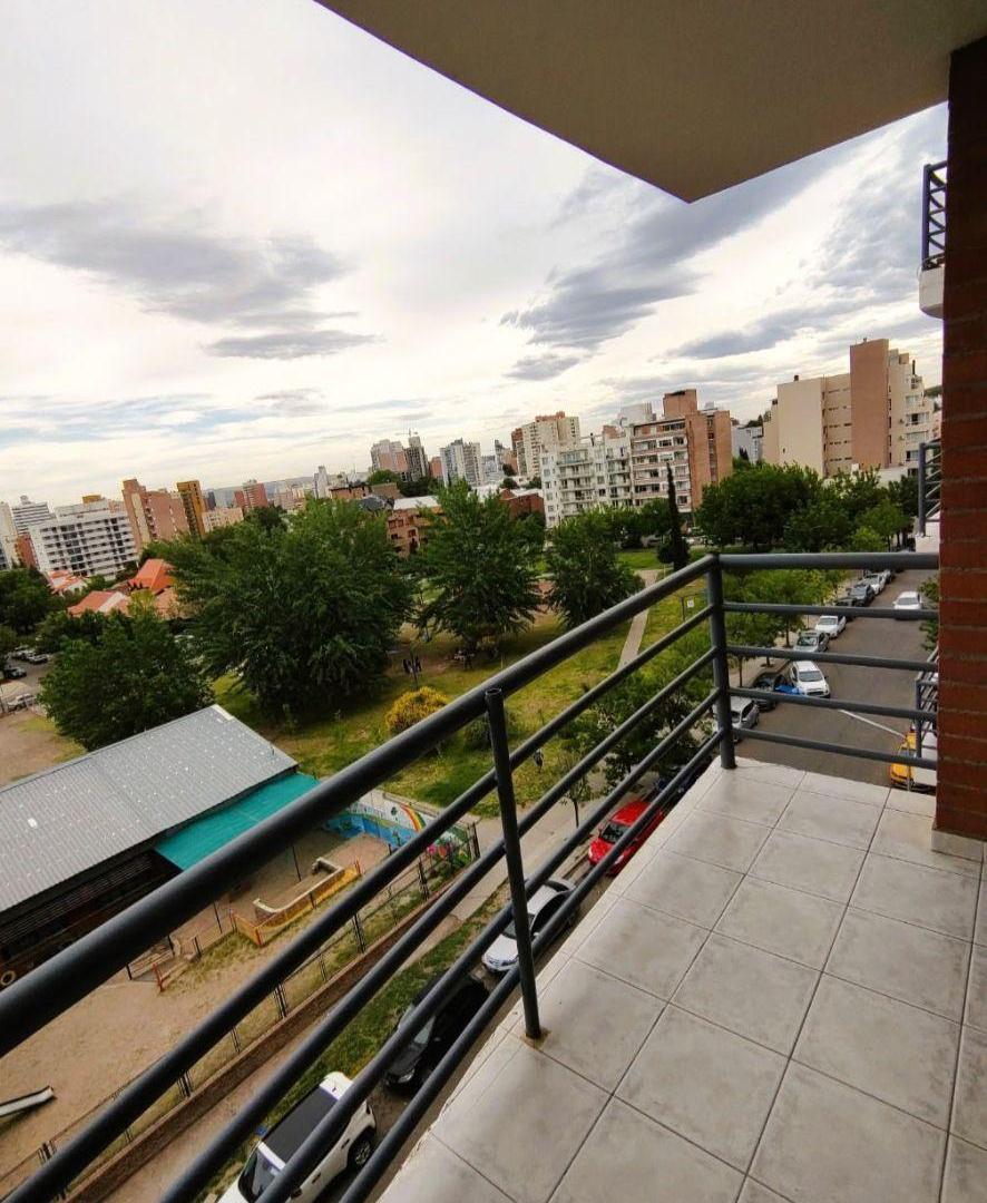Foto de Alquiler | Depto 1 Dormitorio Amoblado, Balcón Y Cochera, imagen 4