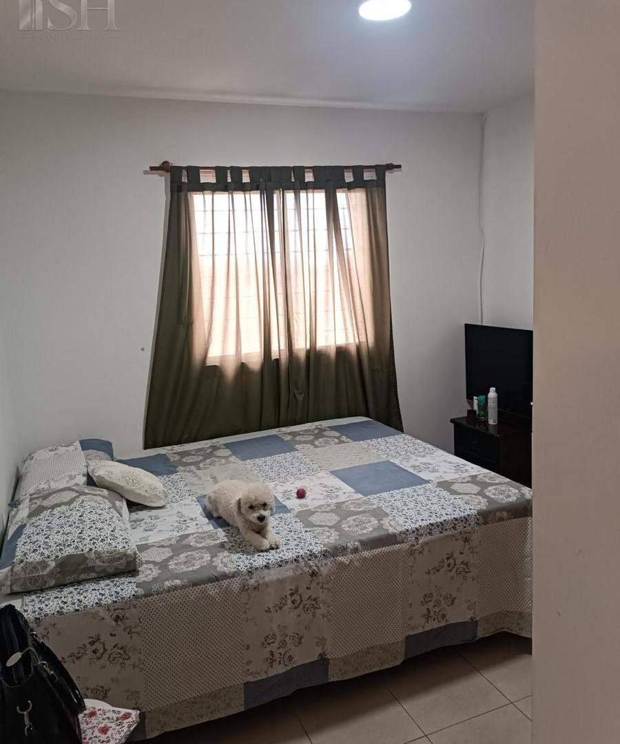 Foto de VENTA CASA DOS DORMITORIOS Hugo Chavez, Mza 711 Barrio Penitenciario, imagen 5