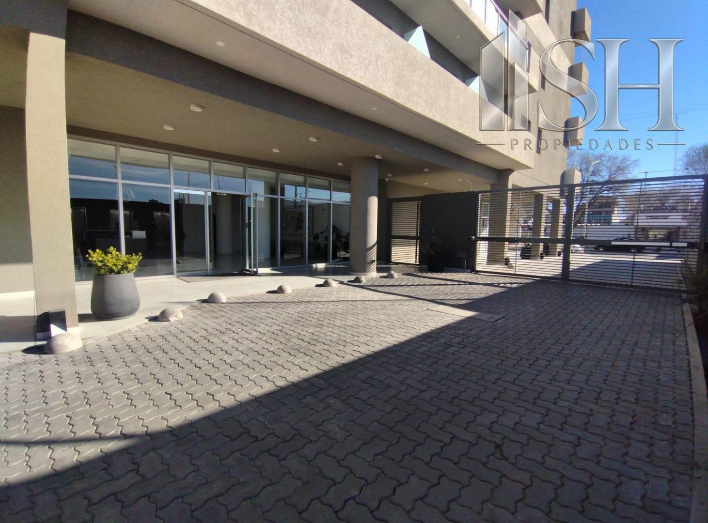 Foto de VENTA DEPARTAMENTO 3 AMBIENTES C/COCHERA, imagen 3