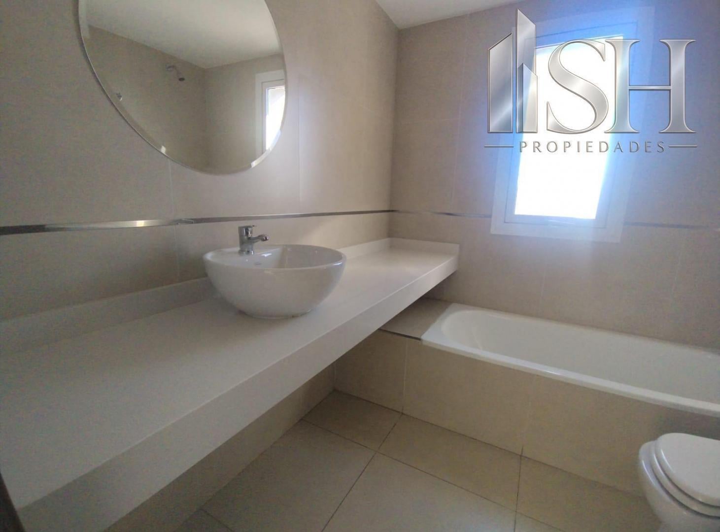 Foto de VENTA DEPARTAMENTO 3 AMBIENTES C/COCHERA, imagen 4