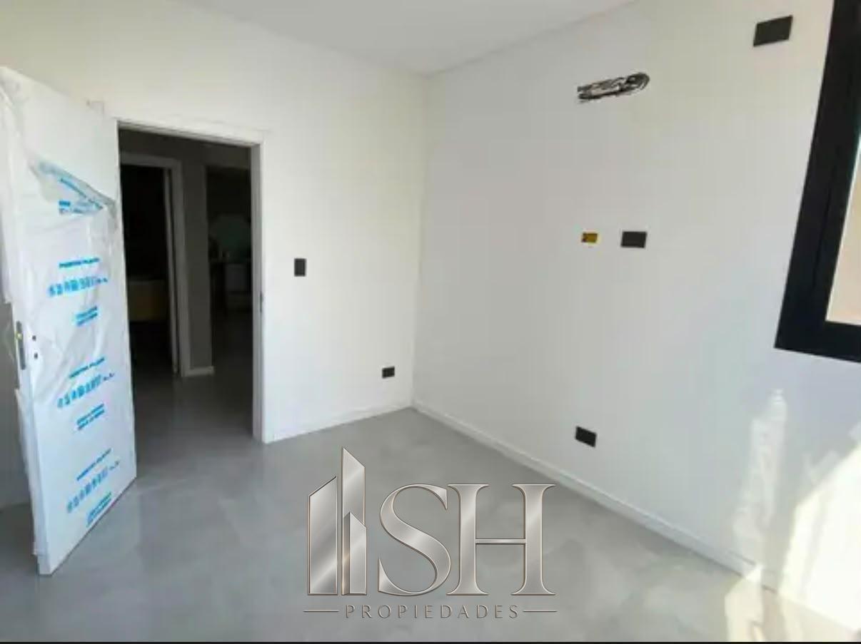 Foto de VENTA DEPARTAMENTO UN DORMITORIO LUMINIA Roca Esq Brown Neuquen, imagen 4