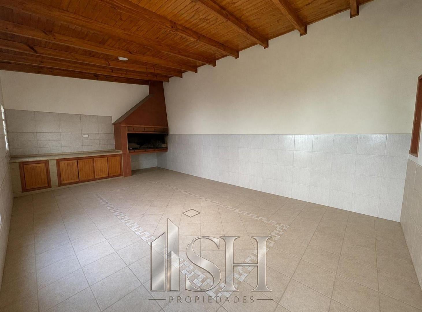 Foto de Venta 2 Casas - Montevideo 253 Neuquén capital, imagen 1