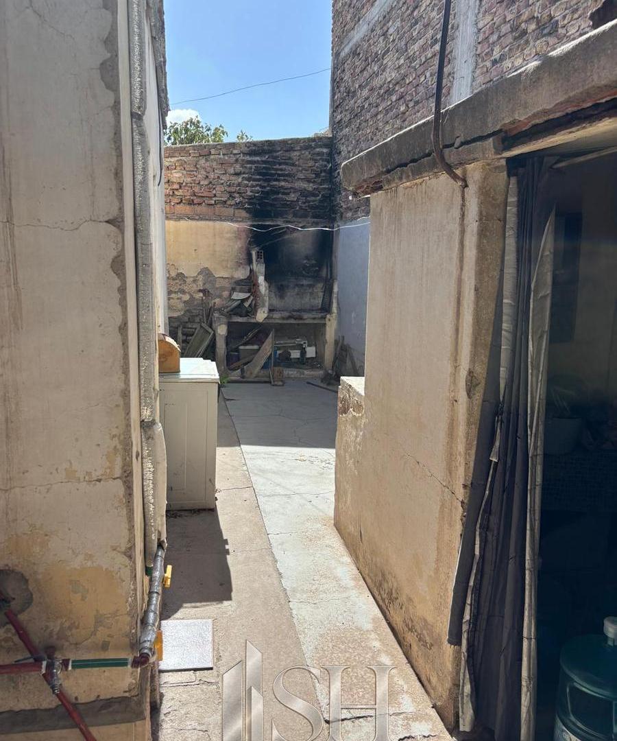 Foto de VENTA TERRENO APTO DESARROLLO CENTRO DE CIPOLLETTI, imagen 3