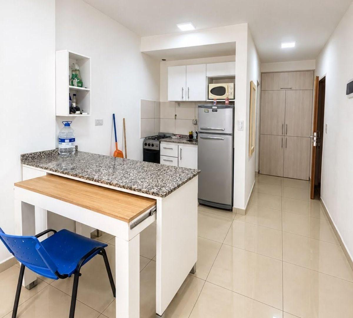 Foto de ALQUILER MONOAMBIENTE AMOBLADO BELGRANO 275 Neuquén Capital, imagen 3
