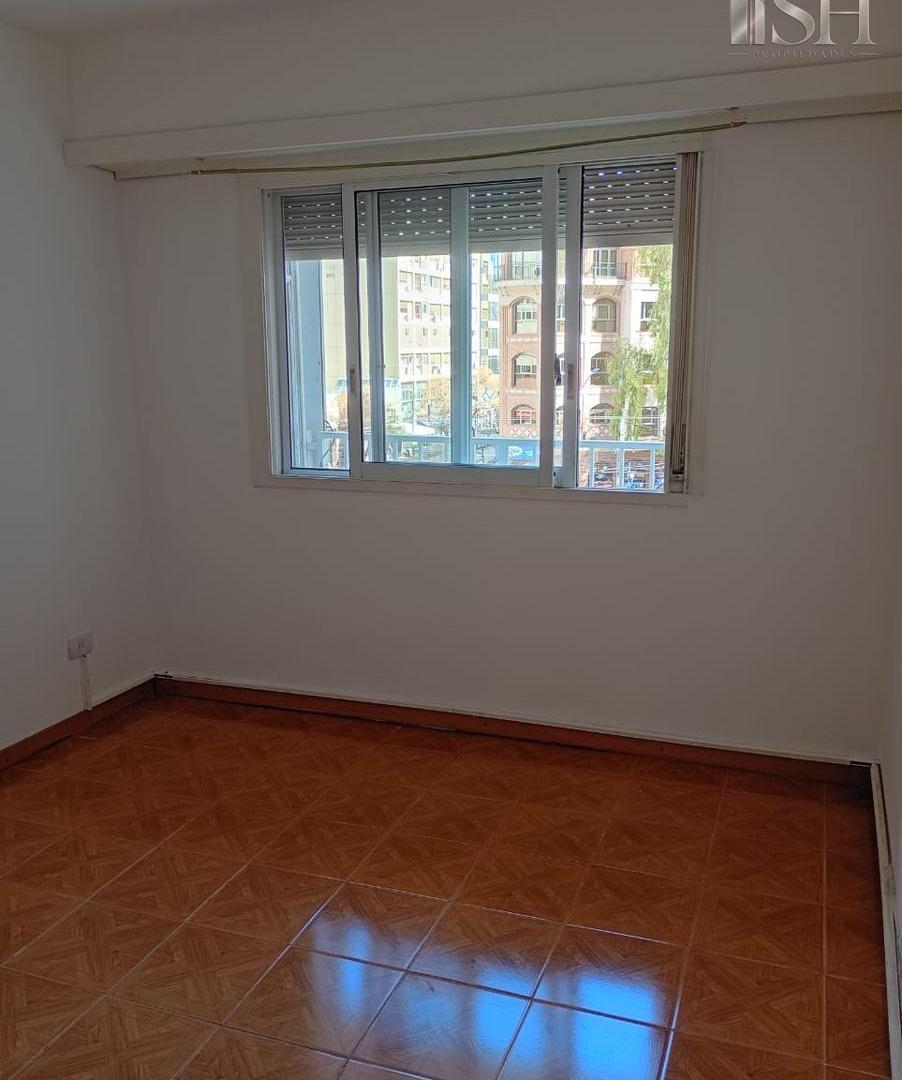 Foto de Alquiler de Departamento de 2 dormitorios en Neuquen Capital, imagen 3