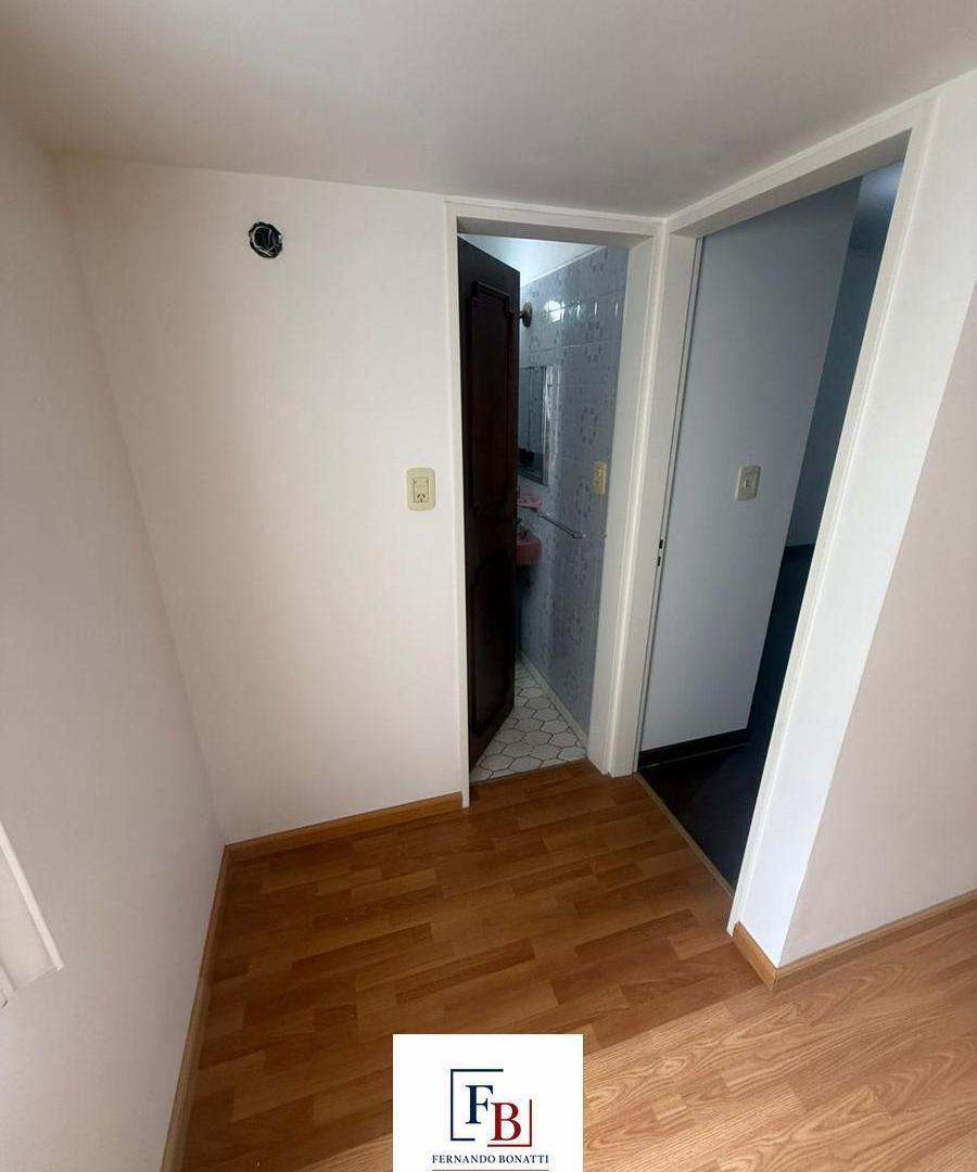 Foto de Departamento - Banfield Oeste - 2 ambientes - 2do. piso por escalera -, imagen 2