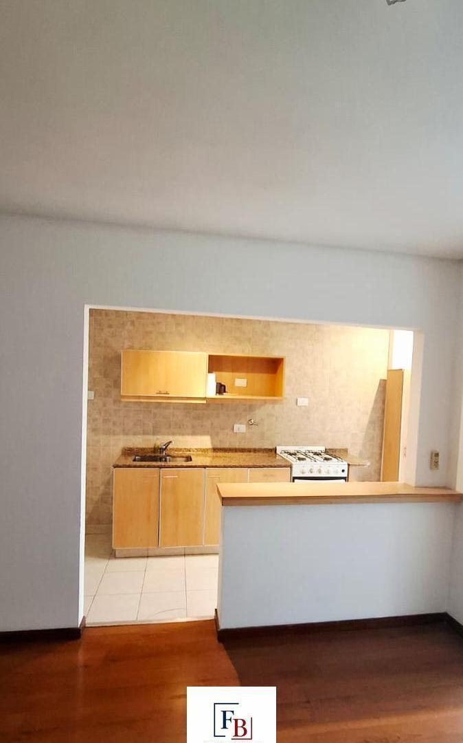Foto de Departamento 2 amb. con cochera, imagen 4