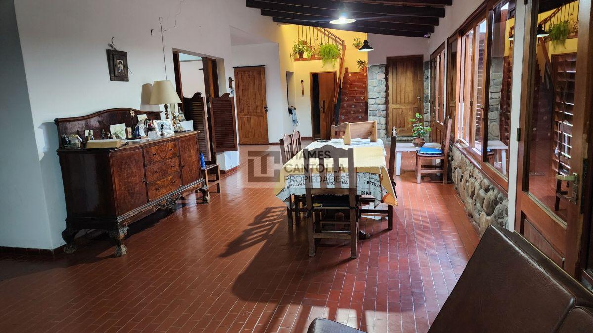 Foto de Casa en Venta: 4 Hab 2 Baños Cochera 2 vehic Patio Amplio - Bº San, imagen 3