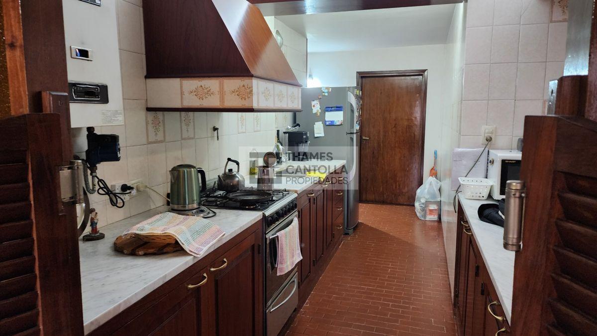 Foto de Casa en Venta: 4 Hab 2 Baños Cochera 2 vehic Patio Amplio - Bº San, imagen 5