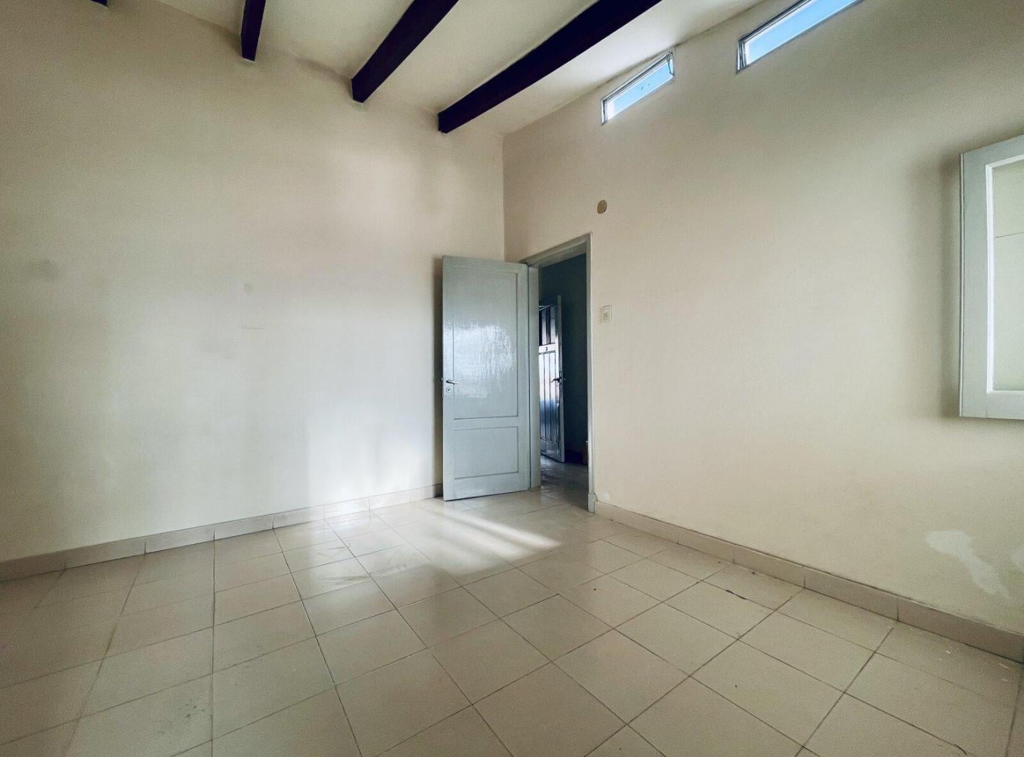 Foto de CASA EN VENTA 2 DORM + PLANOS, imagen 5