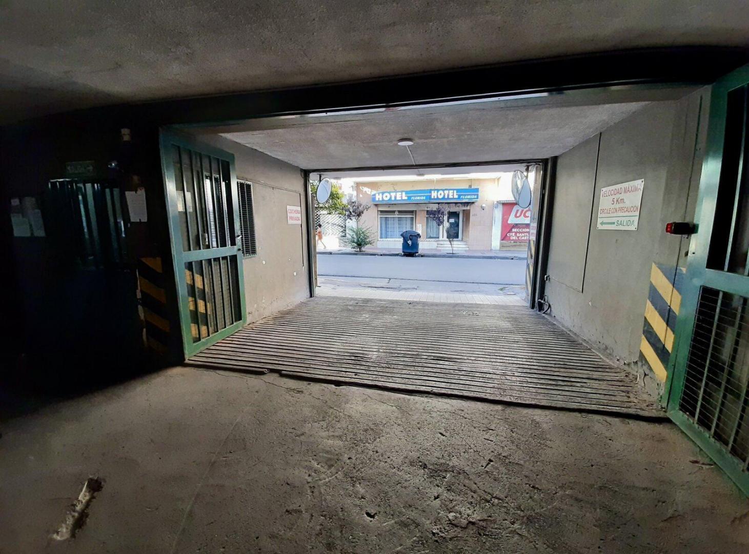 Foto de COCHERAS MICROCENTRO PLANTA BAJA, imagen 2